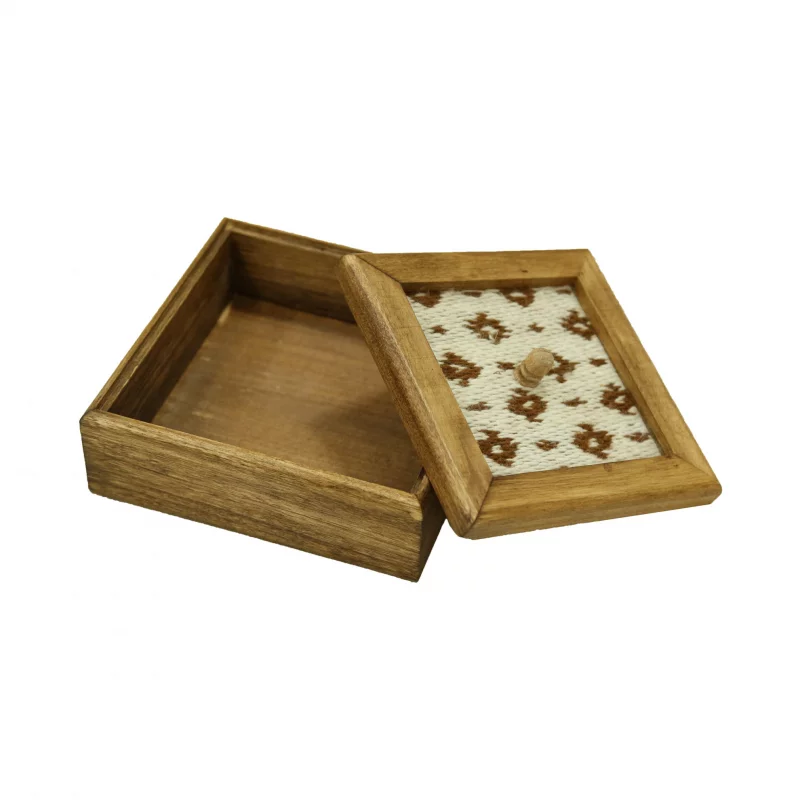 آجیل خوری چوب و زیلو