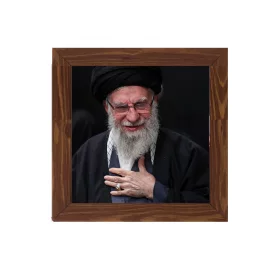 قاب  پی‌وی‌سی 19 از مجموعه رهبرم  15در15 مربع